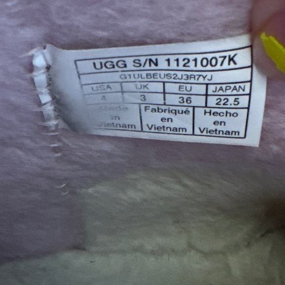 Authentic UGG Classic Clear Mini II Gradient Waterproof Women Winter/Rain Boots - Picture 14 of 15